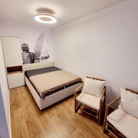Apartment Surf Centrum Ii *